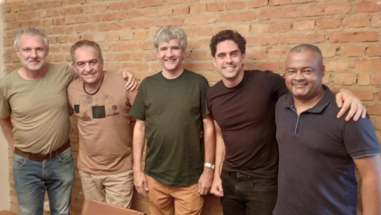 SANDRO BACELAR: Músico rondoniense assina contrato com uma das maiores produtoras do Brasil